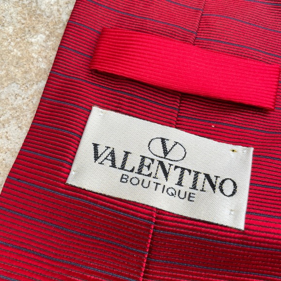 Valentino tie - Picture 4 of 6